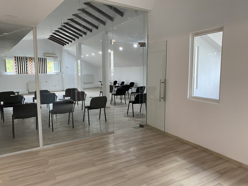 Tineretului, metrou,